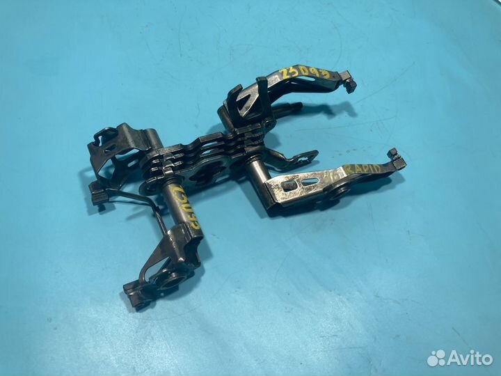 Вилки переключения передач МКПП для Skoda Rapid