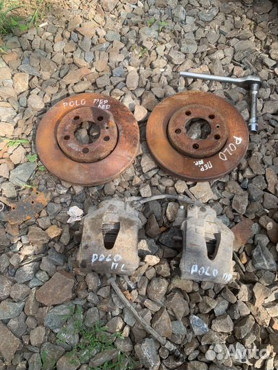 Volkswagen polo тормозной диск суппорт тормозной