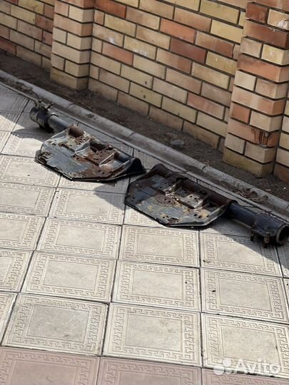 Держатель заднего крыла Scania