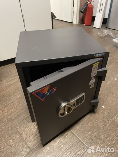 Сейф огневзломостойкий valberg кварцит 46 EL