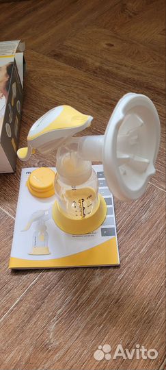 Молокоотсос medela ручной