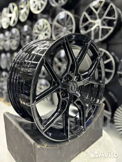 R17 5/114.3 (7.5j+et35) Диск литой RGW018FF Piano