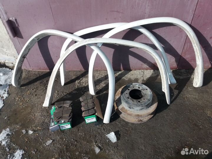 Тойота л к 200 колодки диски