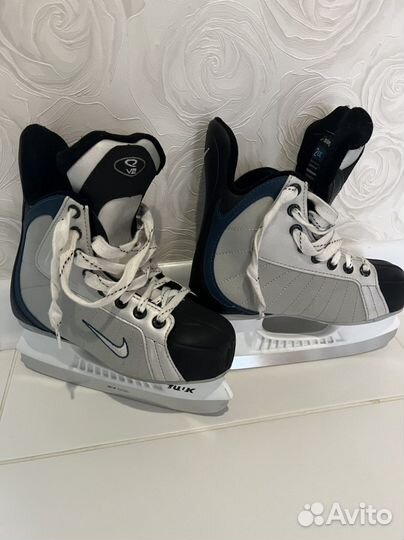 Коньки хоккейные nike bauer р.35