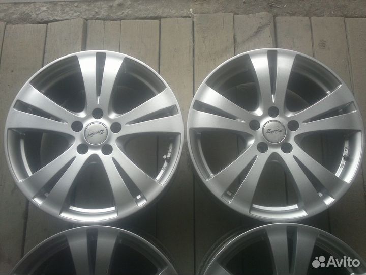 Классное литье Manaray Sport Reverline R18