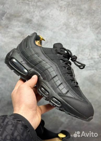 Кроссовки Nike Air Max 95 комфортные