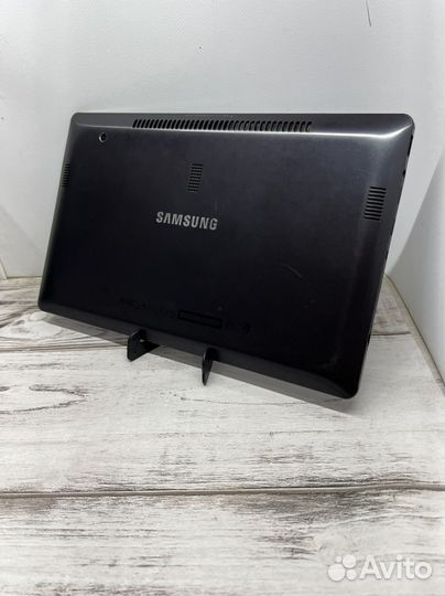 Планшетный компьютер Samsung Intel Core i5/4GB RAM