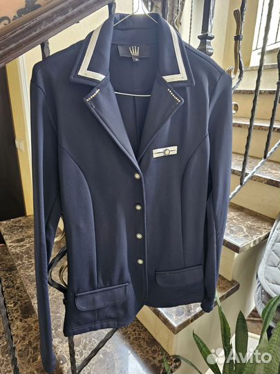 Редингот для конного спорта