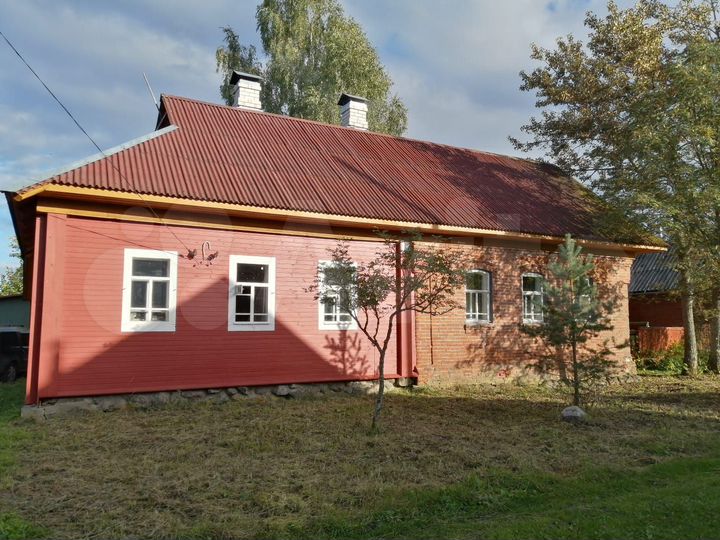 Дом 90 м² на участке 5 сот.