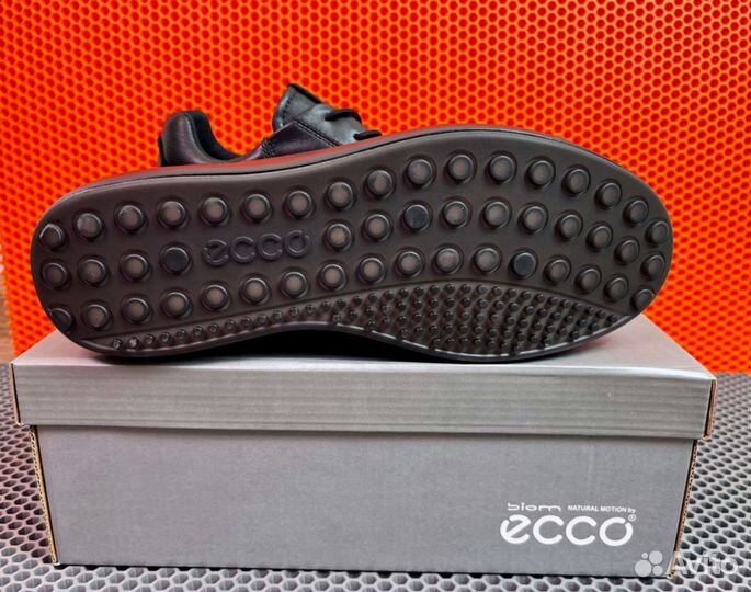 Кроссовки Ecco современные