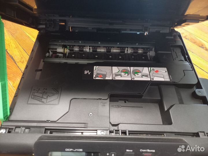 Принтер мфу Brother DCP-J105