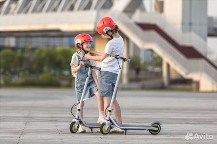 Новый электросамокат Ninebot KickScooter C10