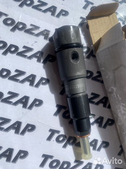 A0020108351 Mercedes-Benz /форсунка топливн.Новое