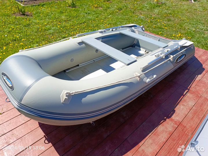 Надувная лодка