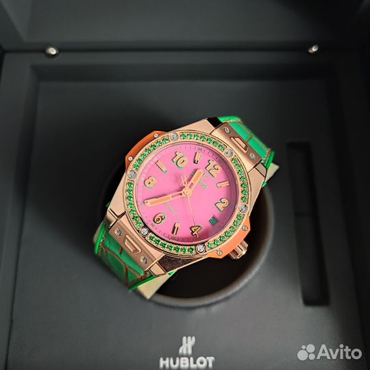 Женские Hublot Big Bang Pop Art Gold Apple