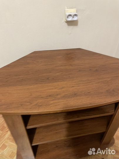 Тумба под телевизор