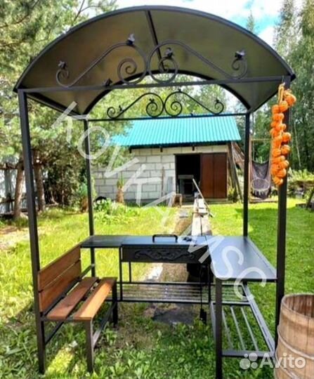 Беседка с мангалом