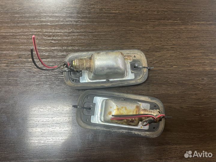 Фонарь заднего хода Nissan AD Y11