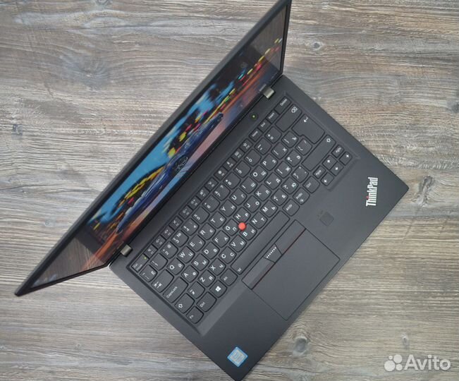 Lenovo X1 Carbon Gen 5 i7