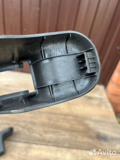 Заглушка полозьев сиденья Honda Civic 4D 1.3 2008