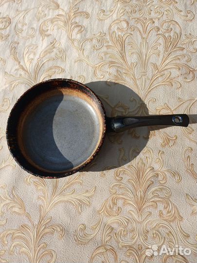 Сковорода 25 см Диаметр