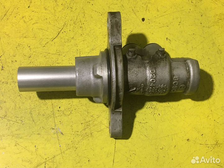 Главный тормозной цилиндр Ситроен С4 Citroen C4