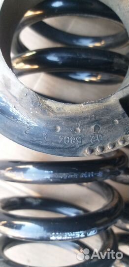 Передние пружины на Mercedes-Benz 210