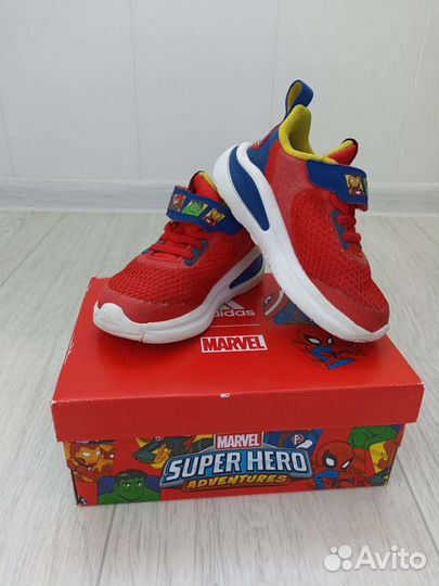 Детские кроссовки Adidas Marvel