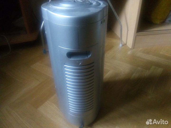 Продам Очиститель воздуха Vactra VHP-22 Camelot