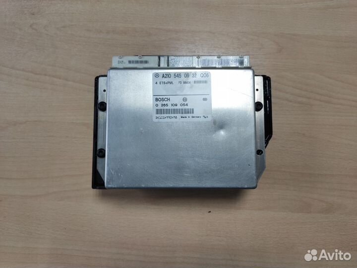 Электронный блок Mercedes Benz E Class W210