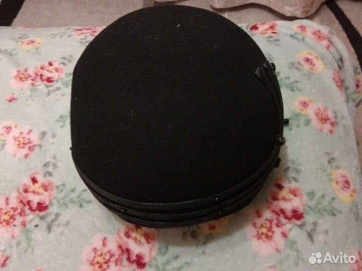 Головные уборы женские