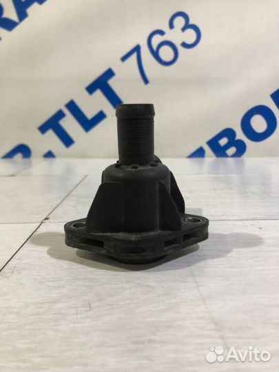 Отвод термостата citroen C4 B7 1.6 мт седан