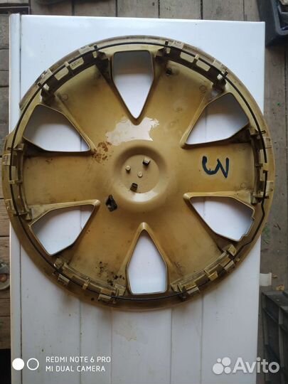 Колпаки на nissan R 14