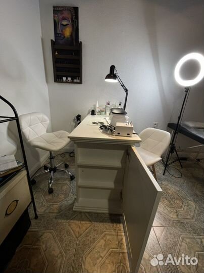 Сдам в аренду рабочее место маникюр/брови