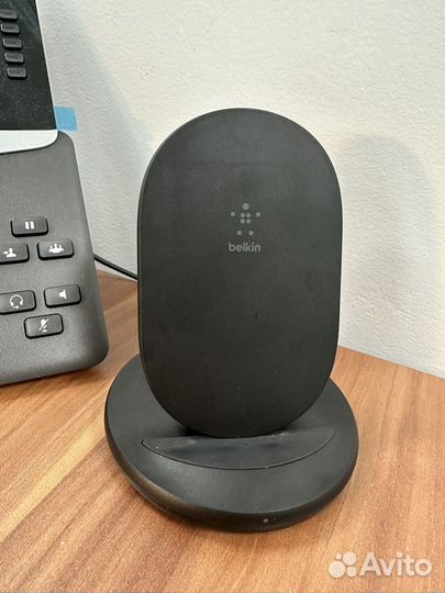 Беспроводная зарядка для iPhone