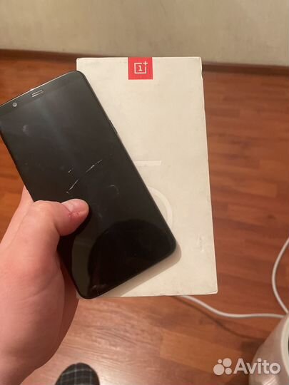OnePlus 5T, 8/128 ГБ