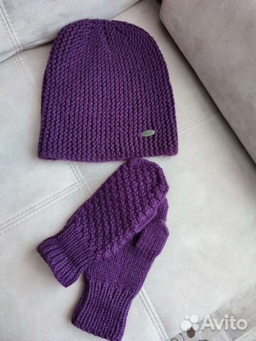 Шапка бини с варежками. Размер не маленький