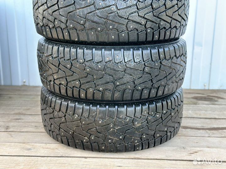 Pirelli Ice Zero 205/55 R16 94T