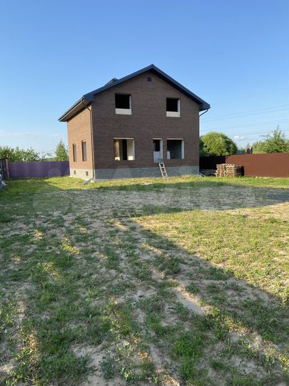 Дом 230 м² на участке 7 сот.