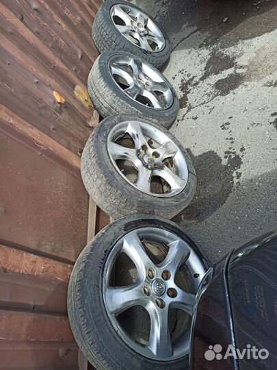 Диски toyota I-RV R17 5*114.3 7jj с резиной
