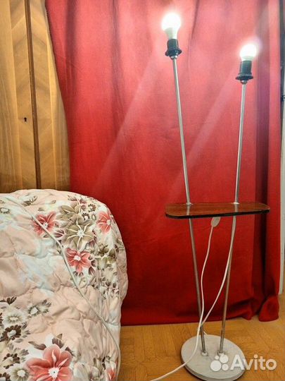 Светильник напольный