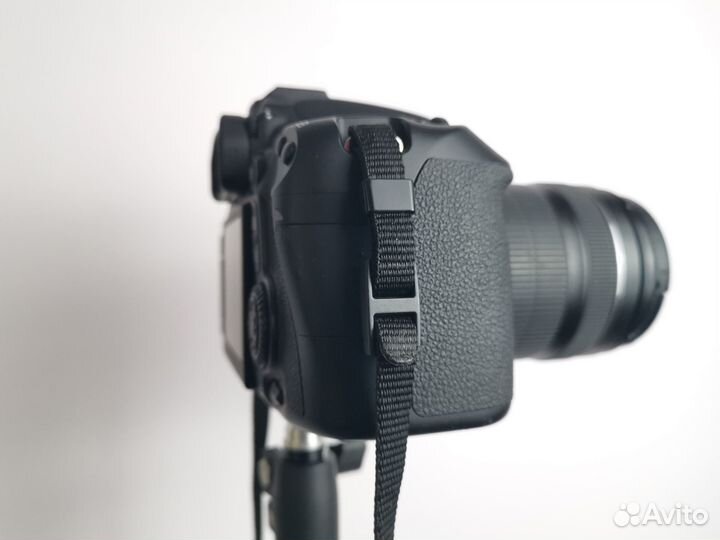 Продам Canon EOS 70D