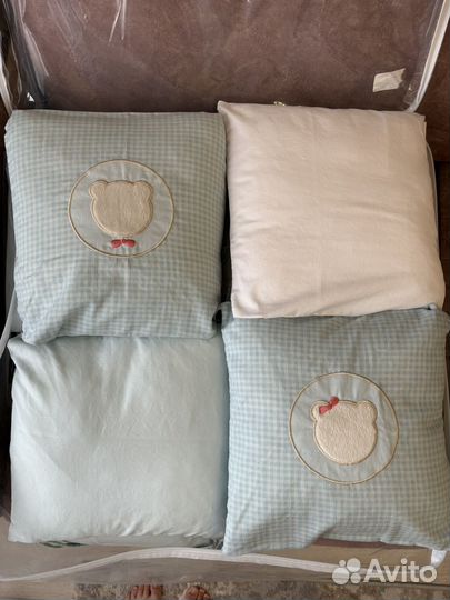 Бортики в кроватку