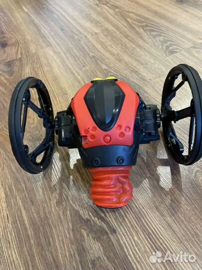 Игрушки на пульте прыгающая