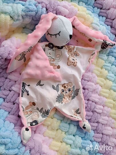 Игрушка комфортер зайка