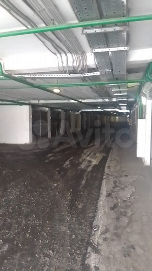 Машиноместо, 18 м²