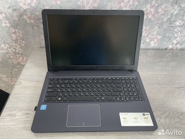 Ноутбук asus vivobook 15.6