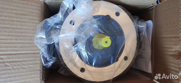 Электродвигатель асинхронный трехфазный