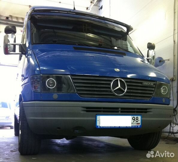 Стекла фар Mercedes Sprinter гладкие, пара