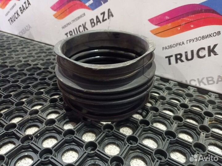 Патрубок воздушного фильтра Man TGX